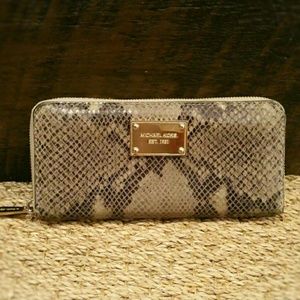 Michael Kors Python Beige Jet Zip Wallet